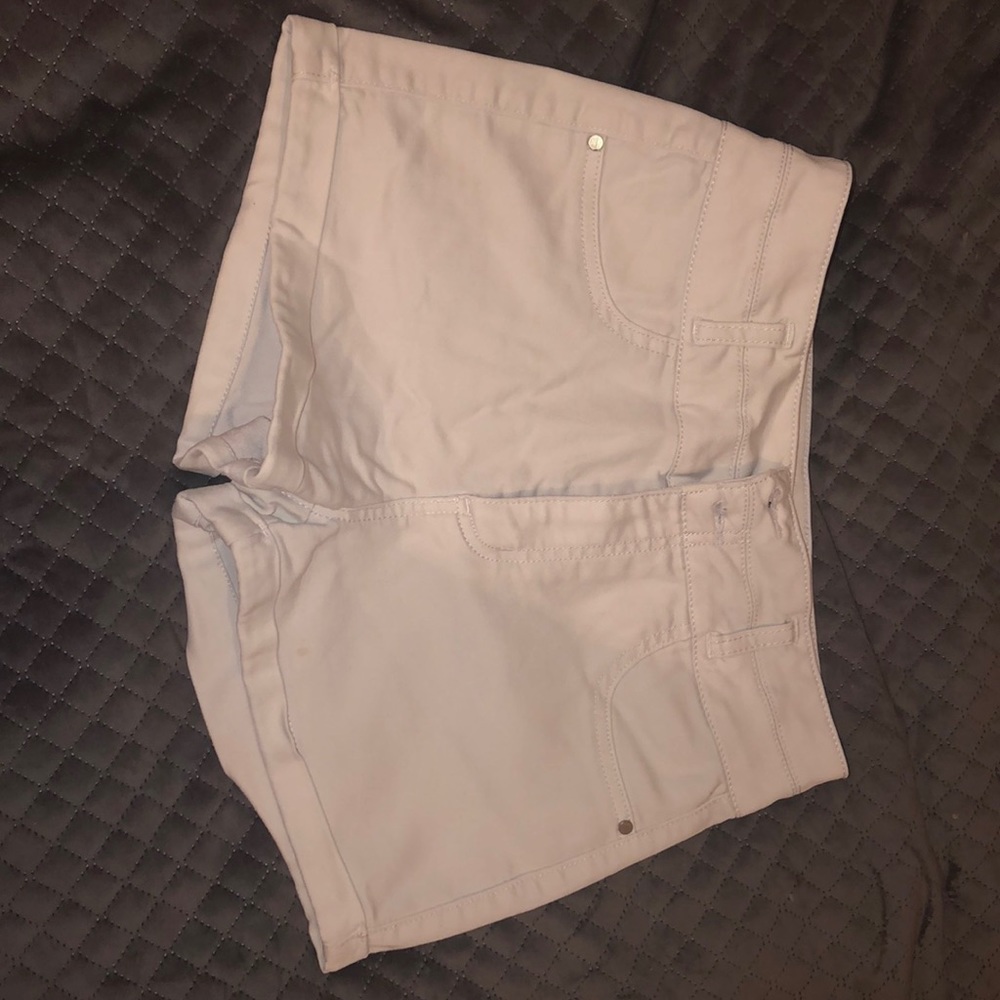 White high waisted shorts
